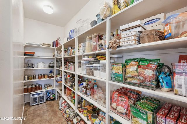 715 W Camino Curvitas, Sahuarita, AZ 85629