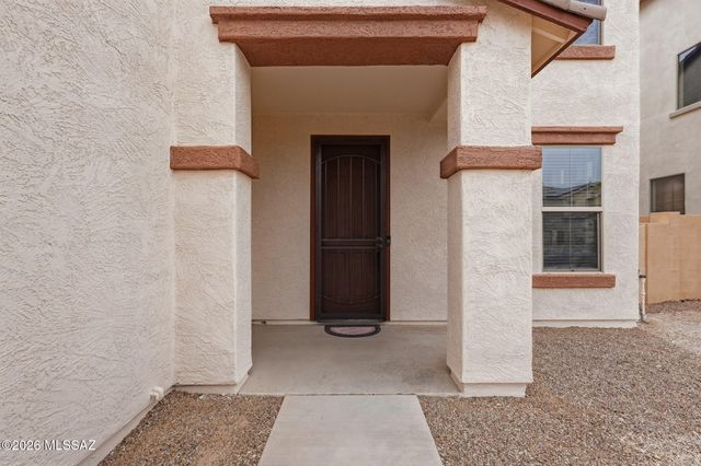 715 W Camino Curvitas, Sahuarita, AZ 85629