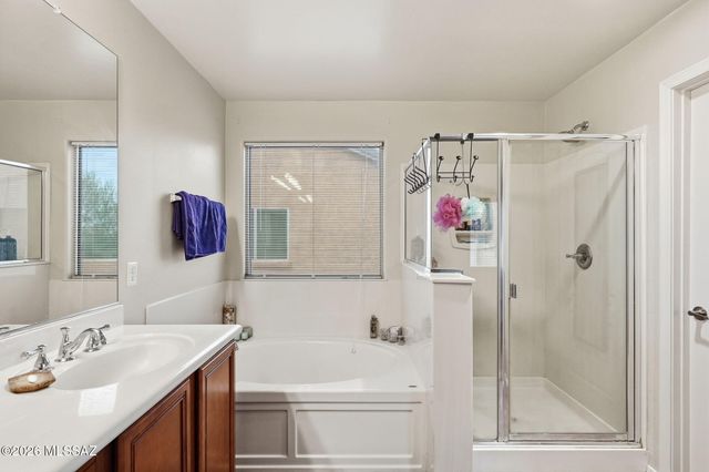 715 W Camino Curvitas, Sahuarita, AZ 85629