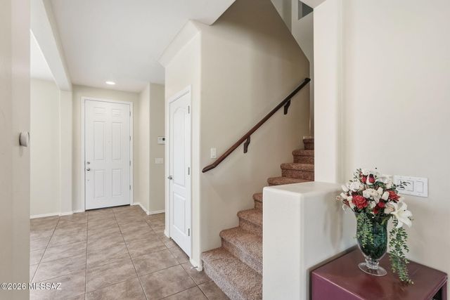 715 W Camino Curvitas, Sahuarita, AZ 85629