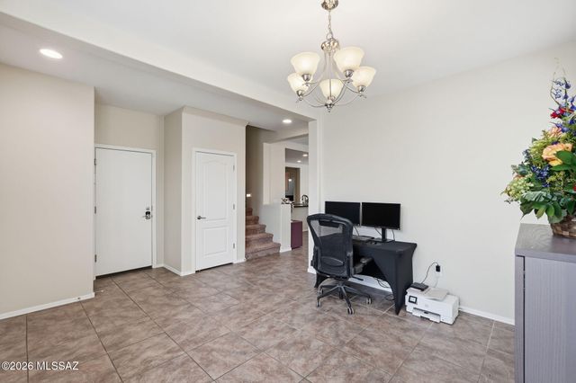 715 W Camino Curvitas, Sahuarita, AZ 85629