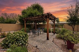 715 W Camino Curvitas, Sahuarita, AZ 85629