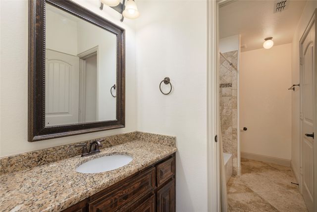 106 Highwood Avenue, Oak Point, TX 75068