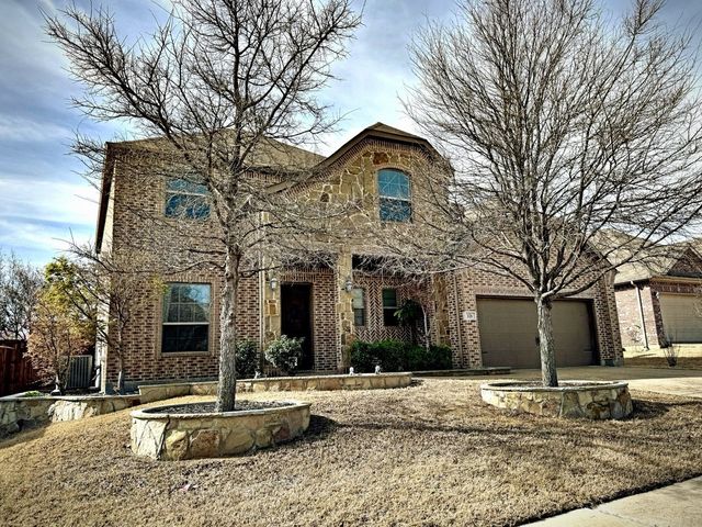 106 Highwood Avenue, Oak Point, TX 75068