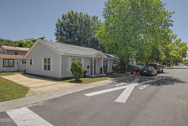 198 Keller Avenue, Biloxi, MS 39530