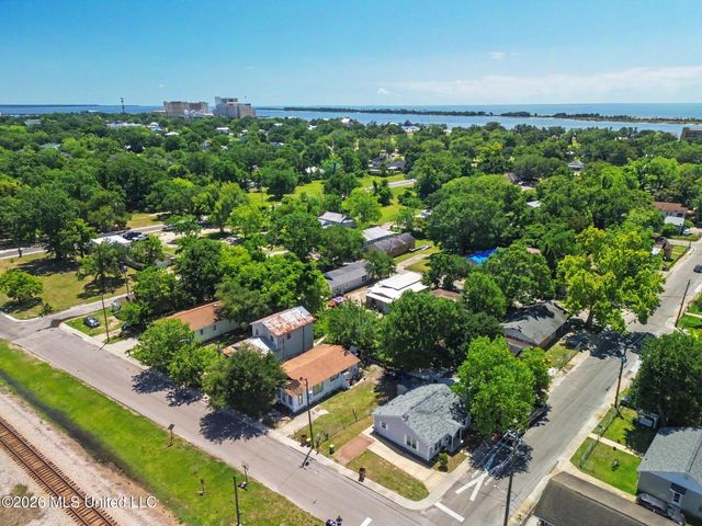 198 Keller Avenue, Biloxi, MS 39530