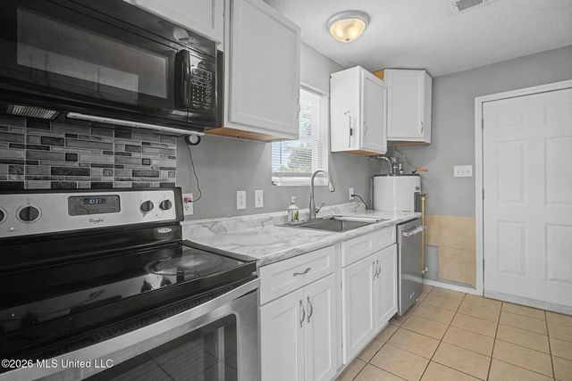 198 Keller Avenue, Biloxi, MS 39530