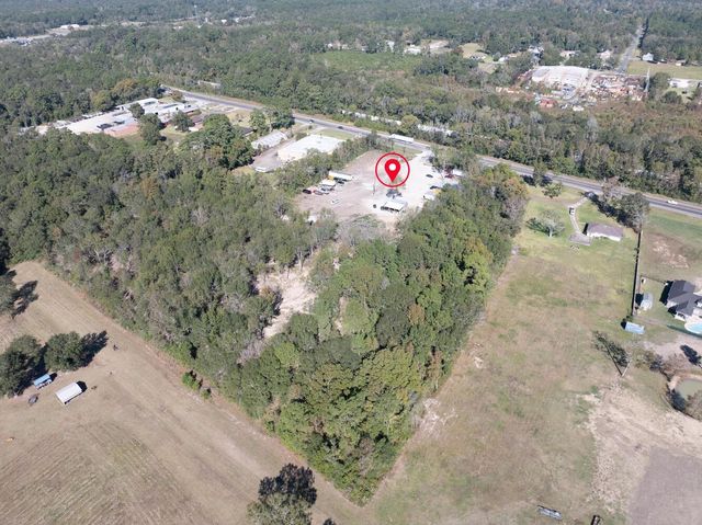 3740 Us 90 E, Liberty, TX 77575