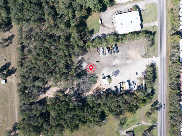 3740 Us 90 E, Liberty, TX 77575