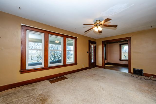 1294 W Glendora Road, Weesaw Twp, MI 49107