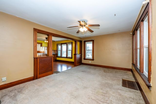 1294 W Glendora Road, Weesaw Twp, MI 49107