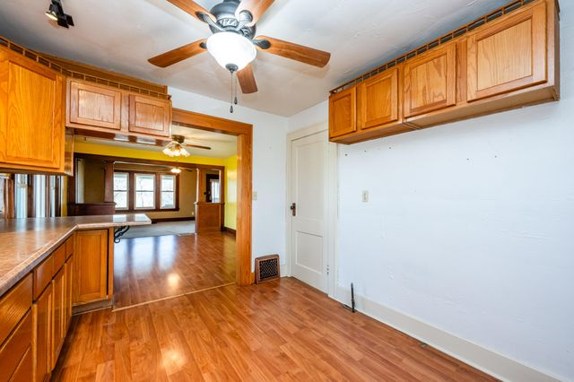 1294 W Glendora Road, Weesaw Twp, MI 49107