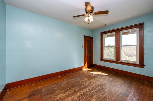 1294 W Glendora Road, Weesaw Twp, MI 49107