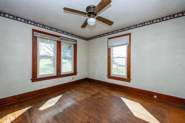 1294 W Glendora Road, Weesaw Twp, MI 49107