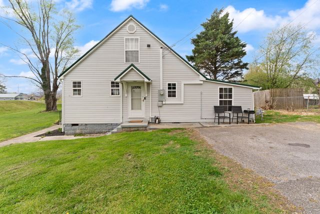 31 Cemetery Road, Williamsburg, KY 40769