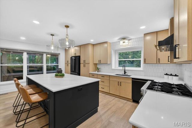 734 Blairbeth Drive, Weldon Spring, MO 63304