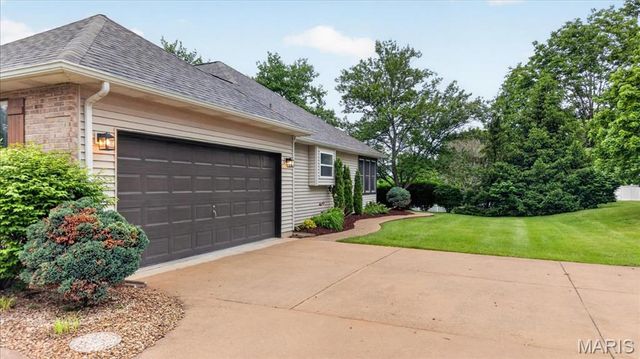 734 Blairbeth Drive, Weldon Spring, MO 63304