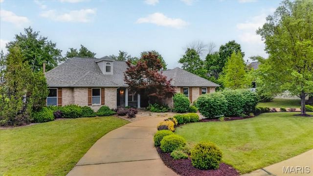 734 Blairbeth Drive, Weldon Spring, MO 63304