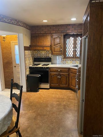 14-21 137th Street, College Point, NY 11356
