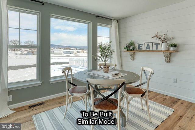 REVERE PLAN AT STONE MILL ESTATES, Duncannon, PA 17020