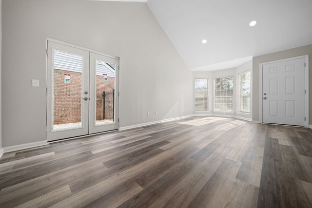 804 Willow Trace Ct, Whites Creek, TN 37189