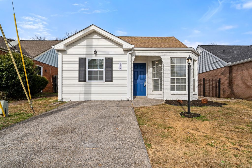 804 Willow Trace Ct, Whites Creek, TN 37189