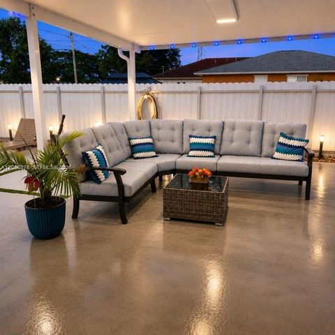 4635 SW 18th St 4635, West Park, FL 33023