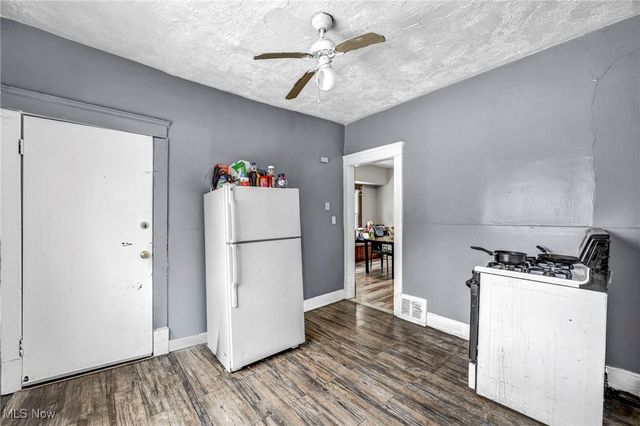 9616 Lamontier Avenue, Cleveland, OH 44104