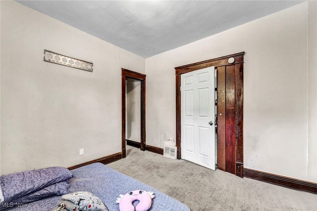 9616 Lamontier Avenue, Cleveland, OH 44104