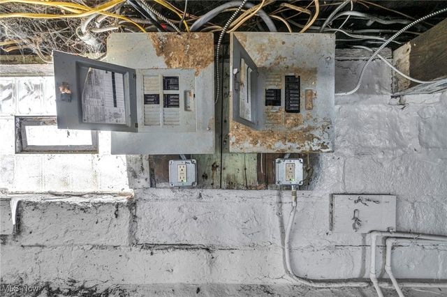 9616 Lamontier Avenue, Cleveland, OH 44104