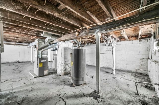 9616 Lamontier Avenue, Cleveland, OH 44104