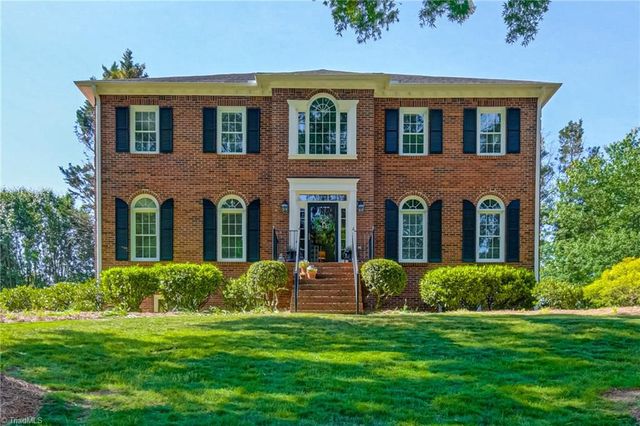 1708 Briar Lake Road, Winston-salem, NC 27103