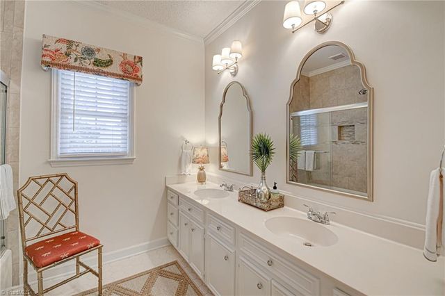 1708 Briar Lake Road, Winston-salem, NC 27103