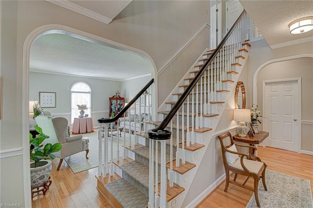 1708 Briar Lake Road, Winston-salem, NC 27103