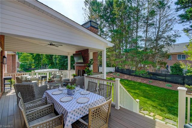 1708 Briar Lake Road, Winston-salem, NC 27103