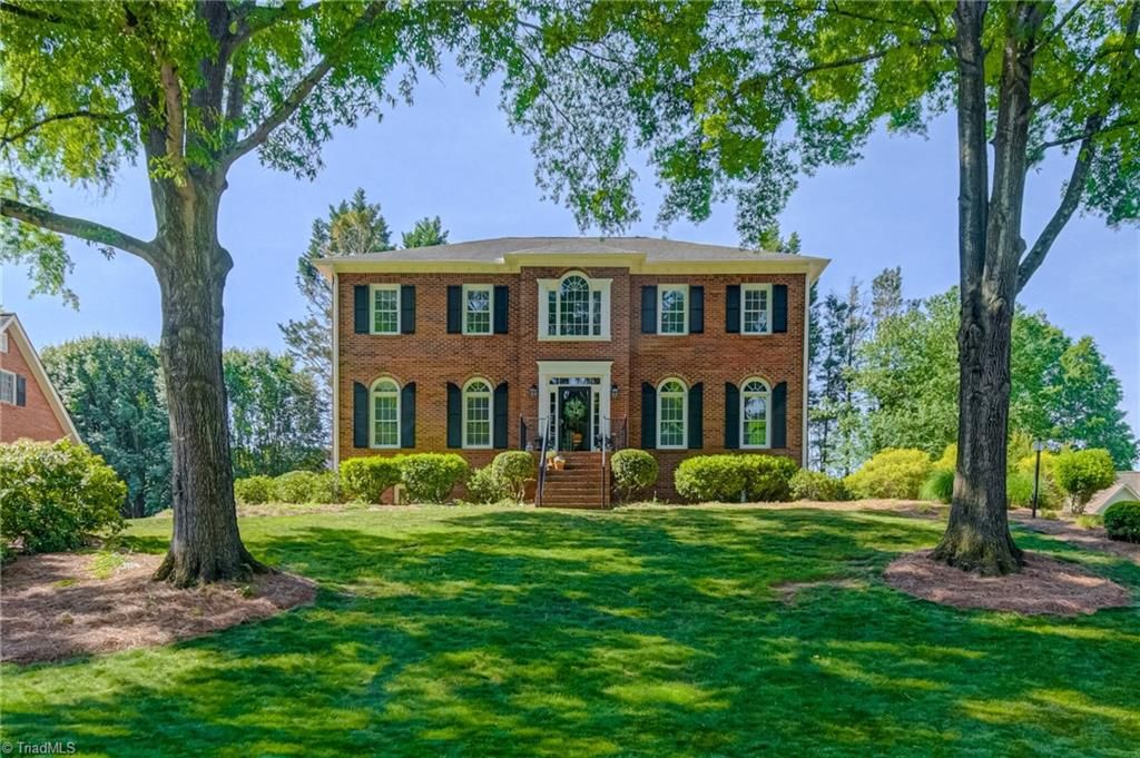 1708 Briar Lake Road, Winston-salem, NC 27103