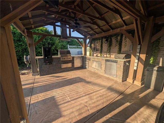 4065 Airport Road, Hanover Twp, PA 18109