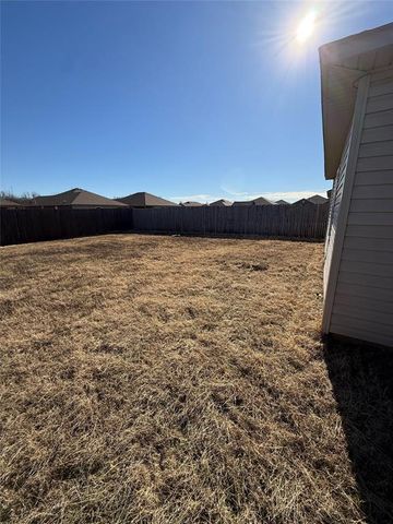 10212 Hidden Village Drive, Oklahoma City, OK 73120