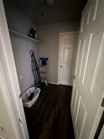 10212 Hidden Village Drive, Oklahoma City, OK 73120