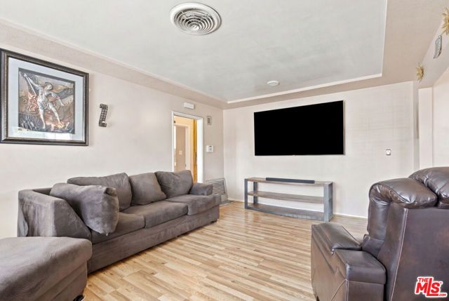 1288 Oakhurst Drive, San Bernardino, CA 92404
