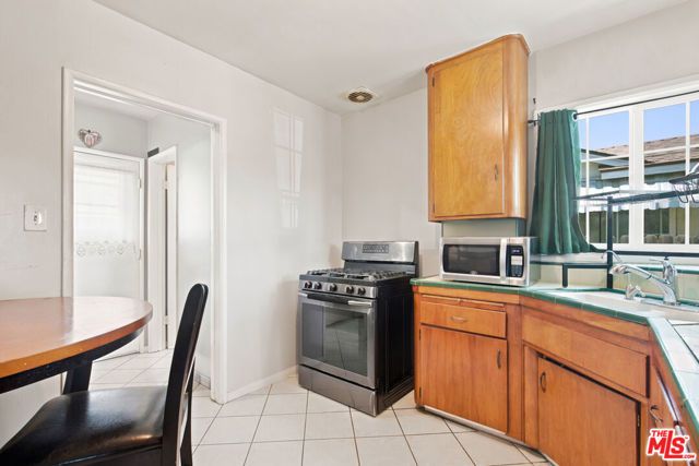 1288 Oakhurst Drive, San Bernardino, CA 92404