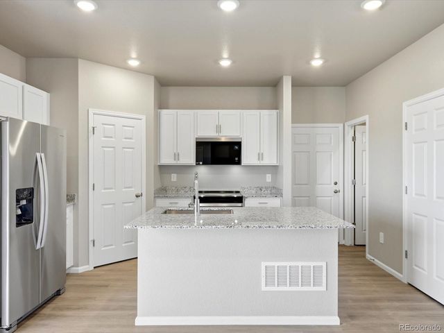 2242 E 164th Avenue, Thornton, CO 80602