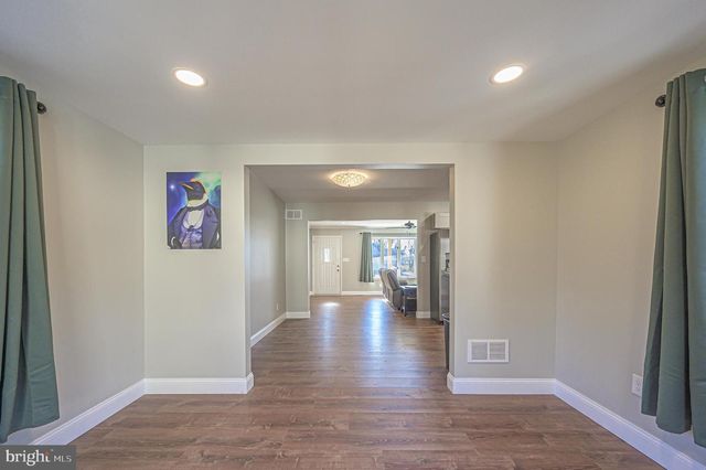 1122 LINDA LN, Vineland, NJ 08360