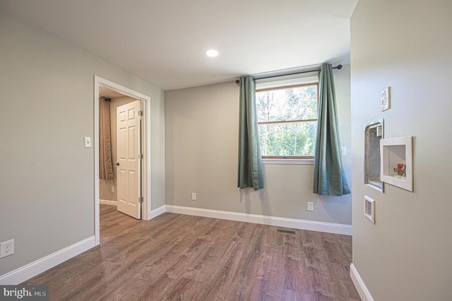 1122 LINDA LN, Vineland, NJ 08360