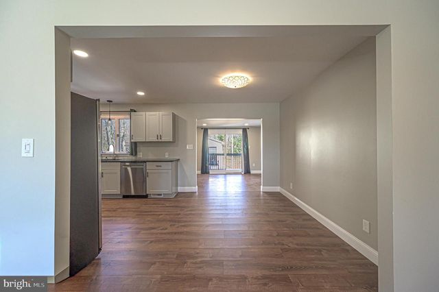 1122 LINDA LN, Vineland, NJ 08360