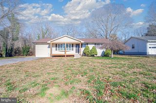 1122 LINDA LN, Vineland, NJ 08360