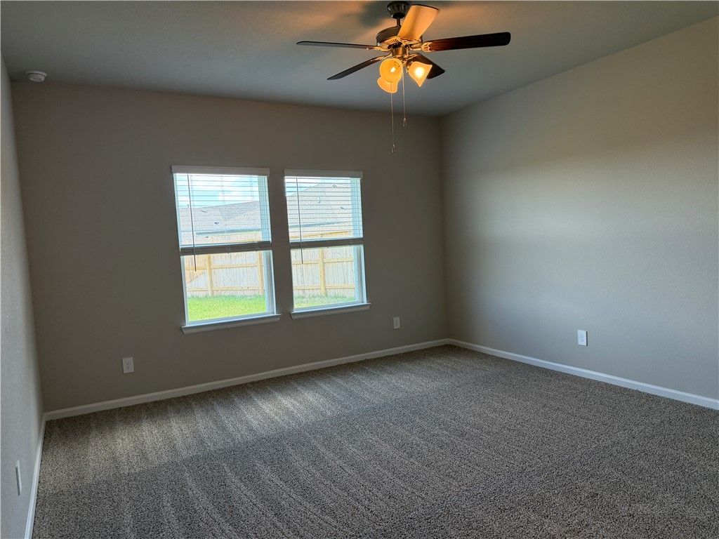 1013 Legrand Street, Brenham, TX 77833 — photo 4