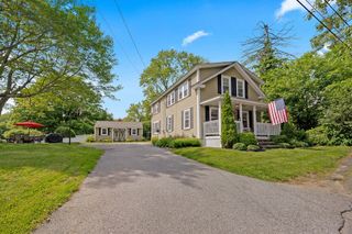 35 Emond St, Northbridge, MA 01534