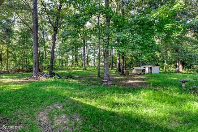 243 N Cloverleaf Drive, Haughton, LA 71037