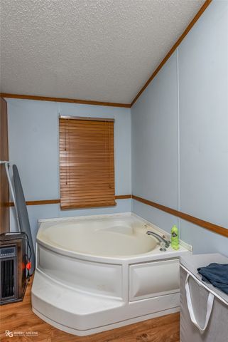 243 N Cloverleaf Drive, Haughton, LA 71037